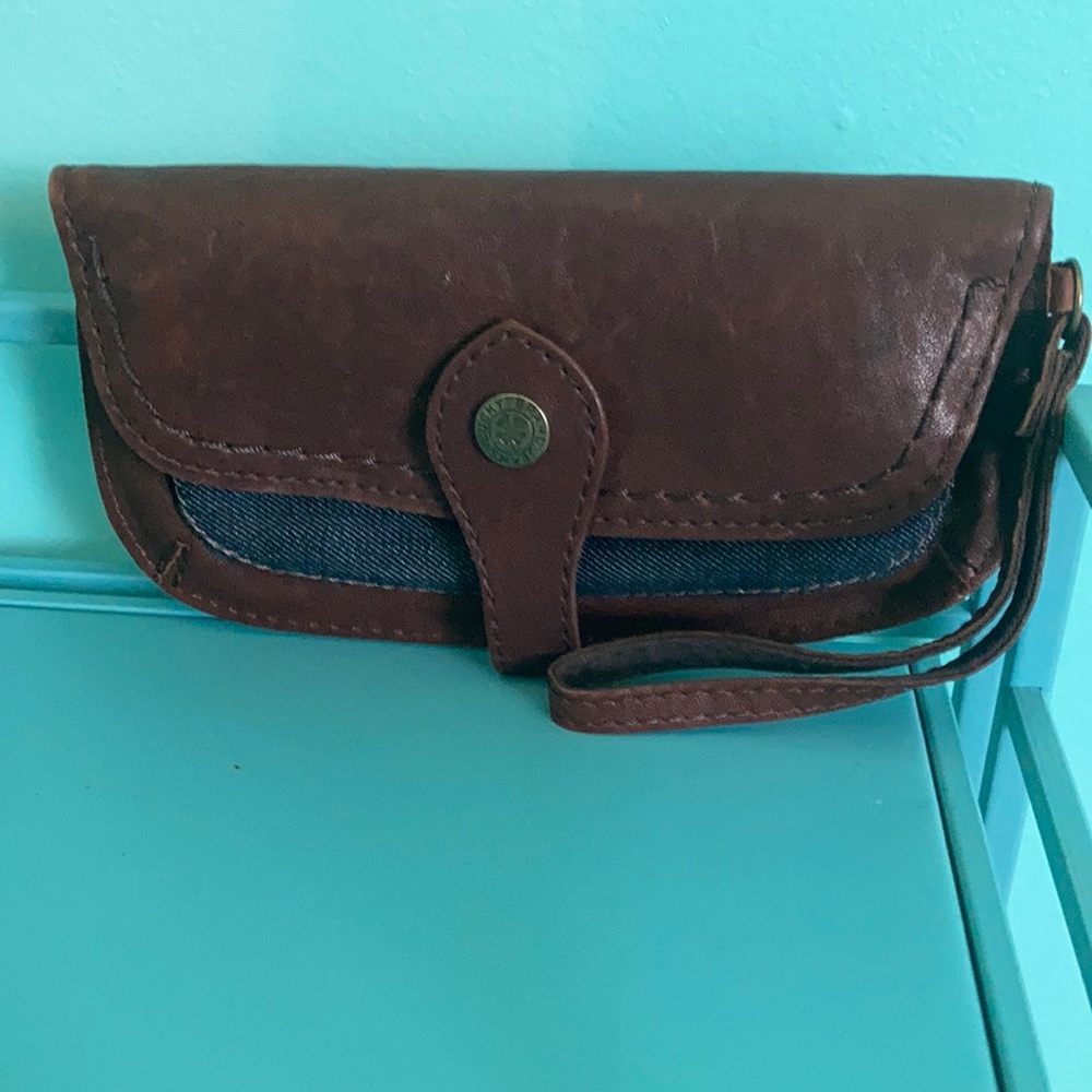 Lucky Brand Wristlet
